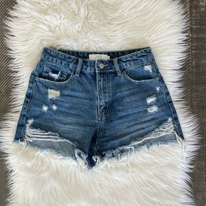 Vici Collection Dana High Rise Vintage Denim Shorts Size 26